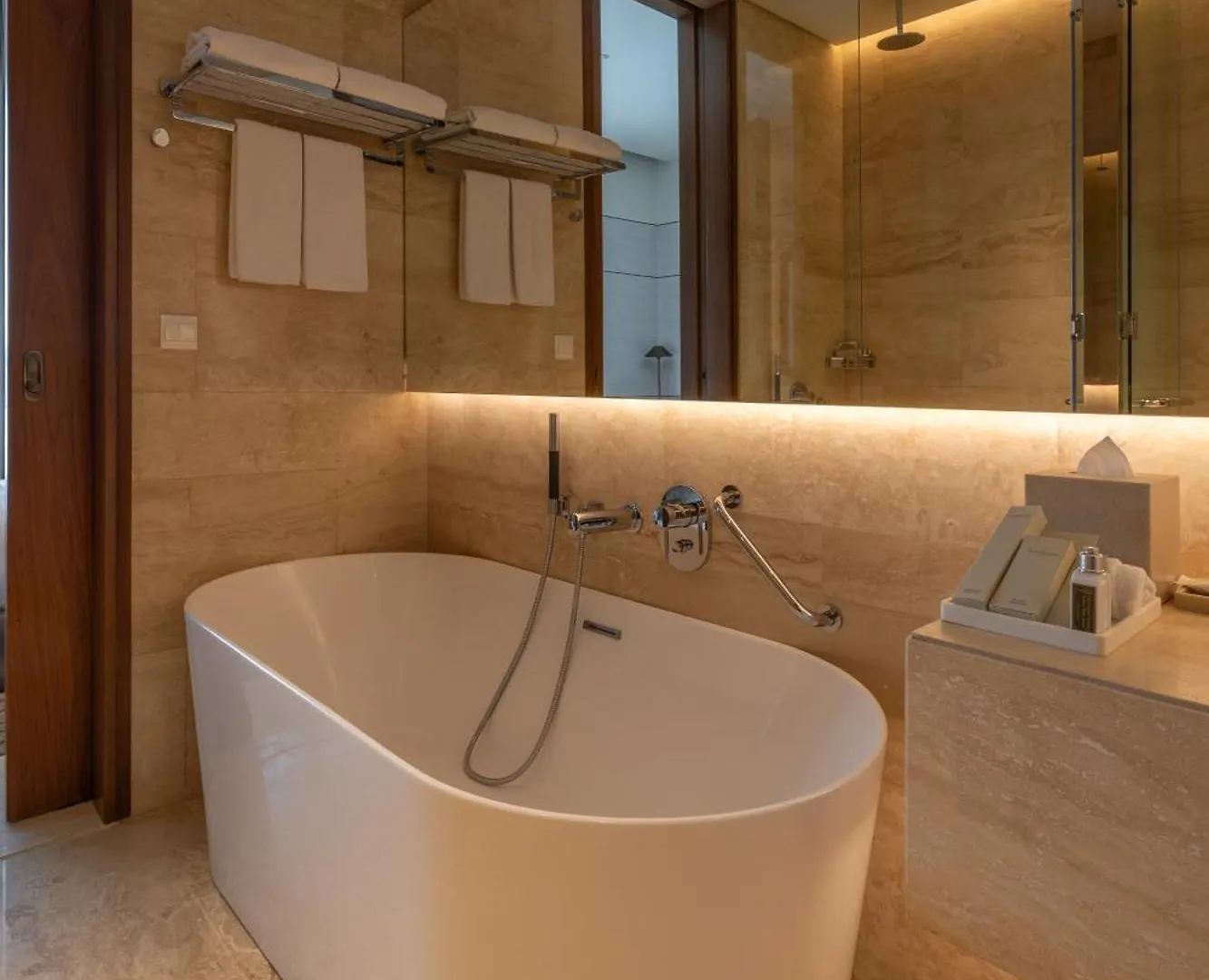 Shirvan Hotel City Yard Cidde