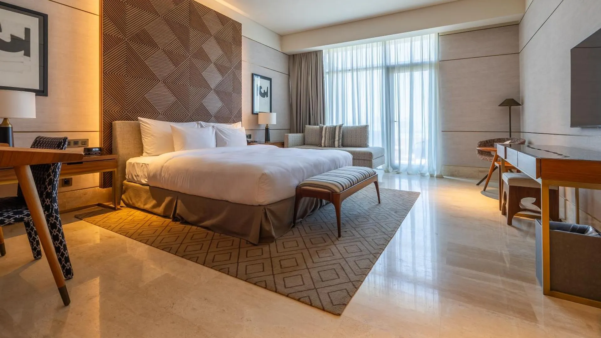 Shirvan Hotel City Yard Jeddah 5*,