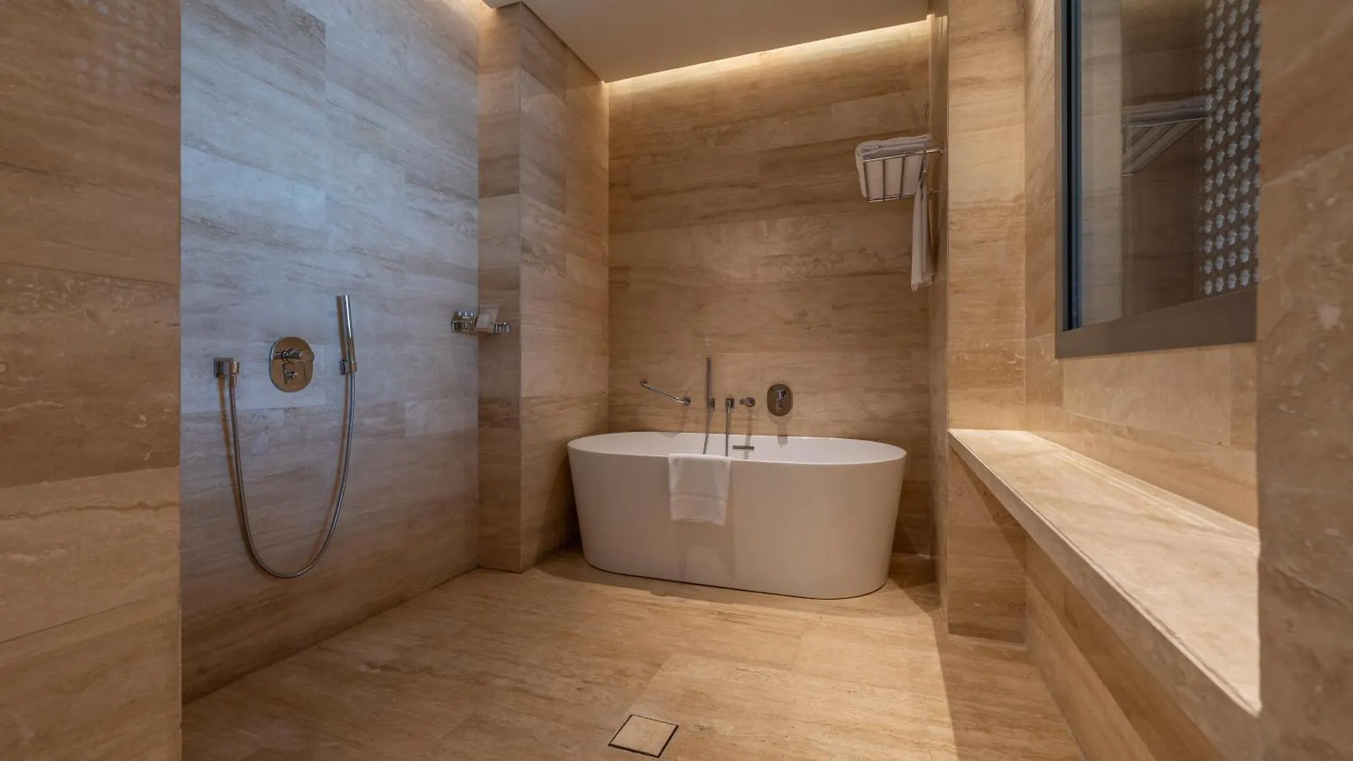 Shirvan Hotel City Yard Cidde